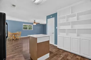 427 Whippoorwill Dr, Granbury, TX 76049 - Photo 21