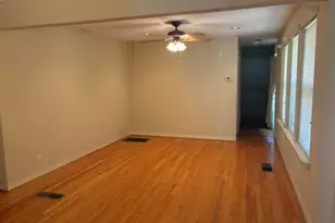 2207 Stevens Woods Ln, Dallas, TX 75208 - Photo 3
