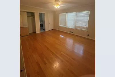 2207 Stevens Woods Lane, Dallas, TX 75208 - Photo 5