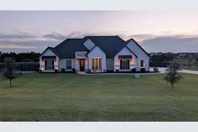 1107 Pioneer Crossing, Weatherford, TX 76088 - Photo 1