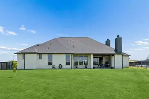 1107 Pioneer Xing, Weatherford, TX 76088 - Photo 5