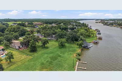 1344 Kiowa Drive E, Lake Kiowa, TX 76240 - Photo 39