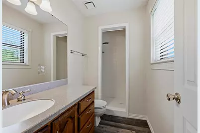 1344 Kiowa Drive E, Lake Kiowa, TX 76240 - Photo 25