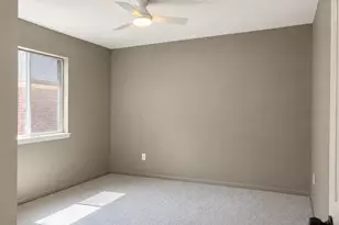 1612 Meadowview Dr, Corinth, TX 76210 - Photo 17
