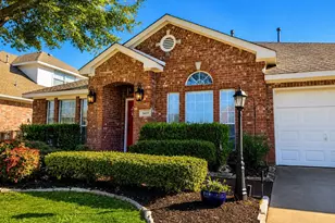 1612 Meadowview Dr, Corinth, TX 76210 - Photo 3