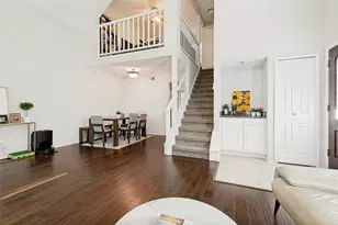 500 Saddle Rock Ct, Irving, TX 75063 - Photo 9