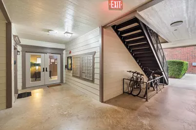 950 Henderson Street #1200, Fort Worth, TX 76102 - Photo 29