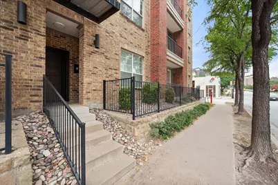 950 Henderson Street #1200, Fort Worth, TX 76102 - Photo 1