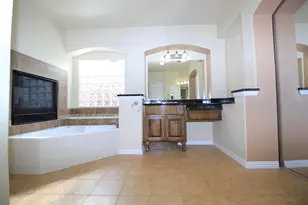 2719 Explorador, Grand Prairie, TX 75054 - Photo 23