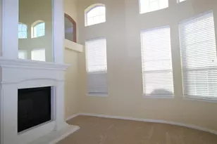 2719 Explorador, Grand Prairie, TX 75054 - Photo 11