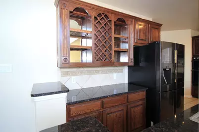 2719 Explorador, Grand Prairie, TX 75054 - Photo 17