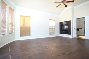 2719 Explorador, Grand Prairie, TX 75054 - Photo 21