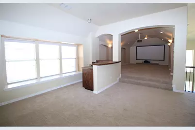 2719 Explorador, Grand Prairie, TX 75054 - Photo 27