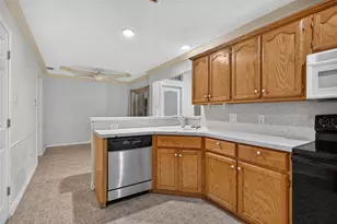 10520 Woodland Dr, Greenville, TX 75402 - Photo 7