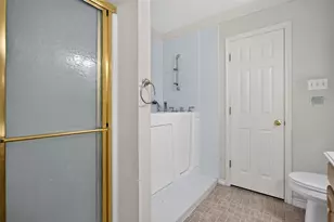 10520 Woodland Dr, Greenville, TX 75402 - Photo 13