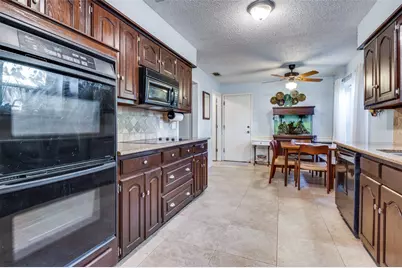 722 Corinthian Place, Duncanville, TX 75137 - Photo 9