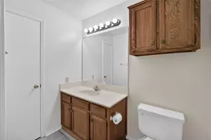 1115 Lombard Ln, Duncanville, TX 75137 - Photo 9