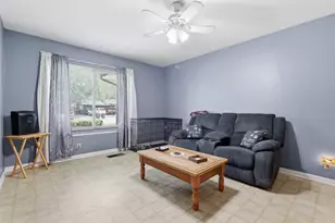 1117 Sheridan Ln, Cleburne, TX 76033 - Photo 9