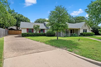 3512 Bent Tree Circle, Waco, TX 76708 - Photo 1