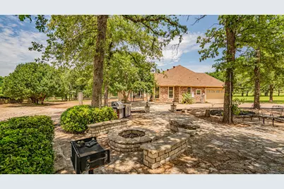 101 Windsong Lane, Tolar, TX 76476 - Photo 5