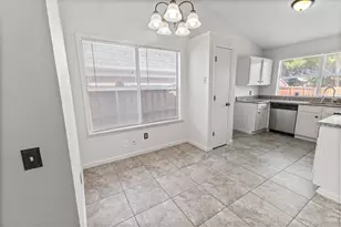 4609 Feathercrest Dr, Fort Worth, TX 76137 - Photo 17