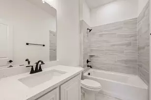 200 Sweetwater Dr, Commerce, TX 75428 - Photo 23
