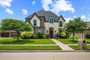 504 Stillwater Dr, Waxahachie, TX 75165 - Photo 1