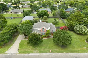 1110 Hampshire Dr, Waxahachie, TX 75165 - Photo 1