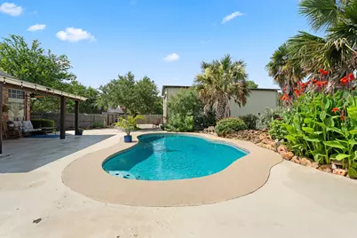 1110 Hampshire Drive, Waxahachie, TX 75165 - Photo 7
