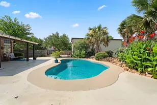 1110 Hampshire Dr, Waxahachie, TX 75165 - Photo 7
