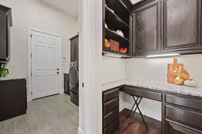 1619 Bloomfield Road, Valley View, TX 76272 - Photo 17
