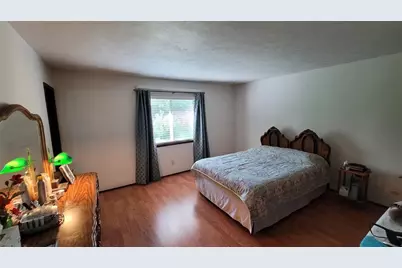 10207 Sweet Gum Street, Dallas, TX 75249 - Photo 13