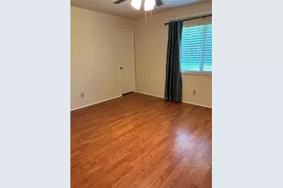 10207 Sweet Gum Street, Dallas, TX 75249 - Photo 19