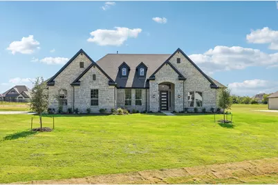 5001 Valley View Drive, Joshua, TX 76058 - Photo 1