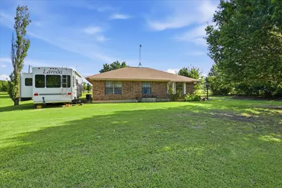 1025 Dominique Drive, Weatherford, TX 76087 - Photo 19