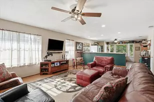 1025 Dominique Dr, Weatherford, TX 76087 - Photo 7