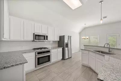 6604 High Brook Drive, Fort Worth, TX 76132 - Photo 7
