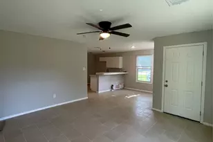2155 New York Ave, Fort Worth, TX 76104 - Photo 5