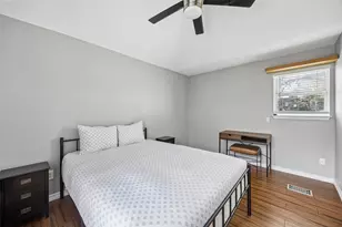 1802 N Prairie Ave, Dallas, TX 75204 - Photo 17
