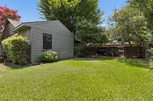 5426 Stoneleigh Ave, Dallas, TX 75235 - Photo 25