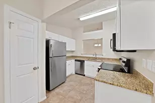 4213 Phoenix Dr, Carrollton, TX 75010 - Photo 23