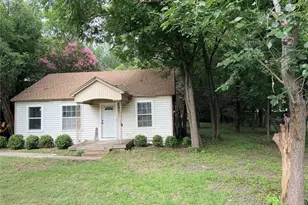 310 College St, Wilmer, TX 75172 - Photo 15