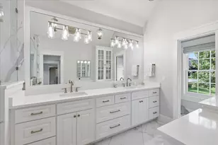 426 E Texas St, Grapevine, TX 76051 - Photo 19