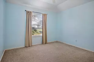 2125 Clubside Dr, Corinth, TX 76210 - Photo 23