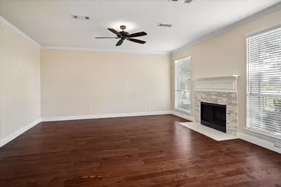 2125 Clubside Drive, Corinth, TX 76210 - Photo 9