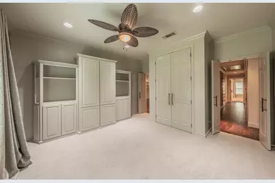 6724 Blue Meadow Drive, Fort Worth, TX 76132 - Photo 31