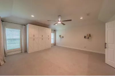 6724 Blue Meadow Drive, Fort Worth, TX 76132 - Photo 19