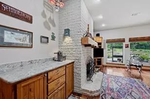 200 Cayuga Trail, Lake Kiowa, TX 76240 - Photo 19