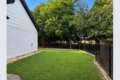 1606 Sam Rayburn Highway, Melissa, TX 75454 - Photo 17