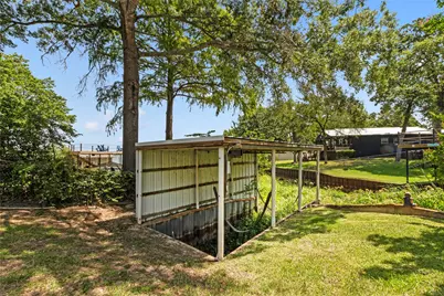 110 Henderson Harbor Circle, Payne Springs, TX 75156 - Photo 23